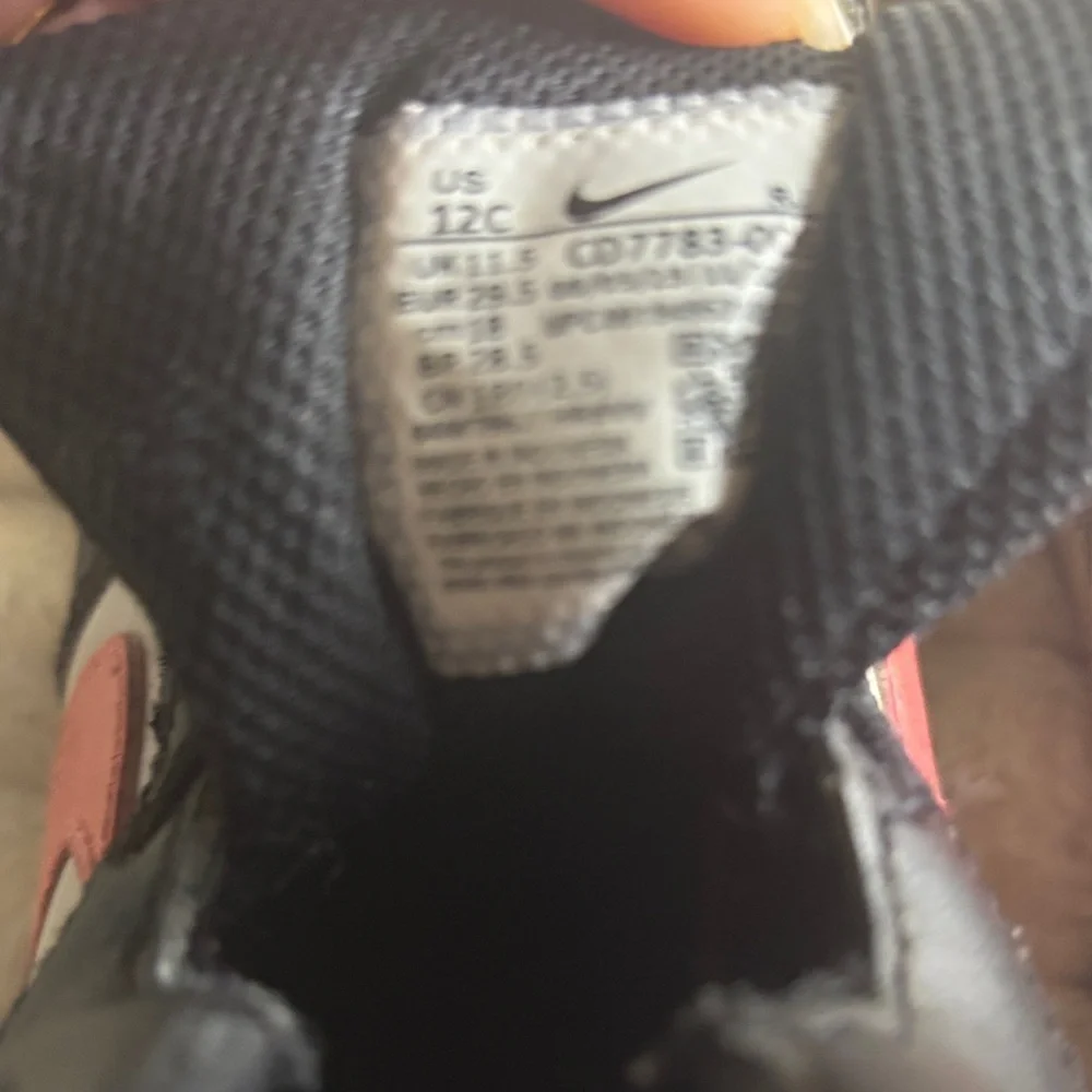 Nike Kids Sneakers - Black and Pink